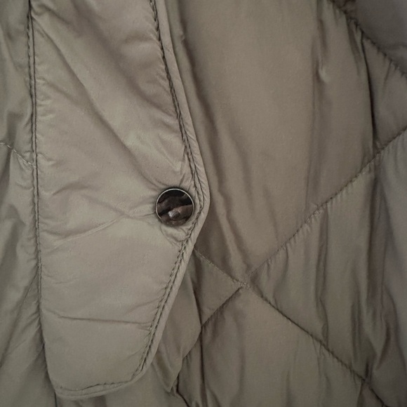 Lightweight oversized puffer jacket - Picture 5 of 8